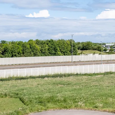 Calais Terminal Cite Europe 3 Etoiles