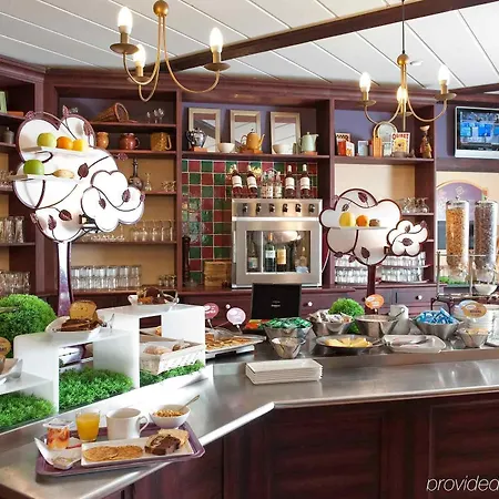 Szálloda Calais Terminal Cite Europe 3 Etoiles 3*