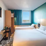 Hotel Calais Terminal Cite Europe 3 Etoiles 3*