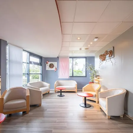 Hotel Calais Terminal Cite Europe 3 Etoiles