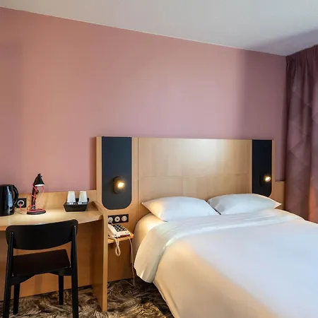 Calais Terminal Cite Europe 3 Etoiles