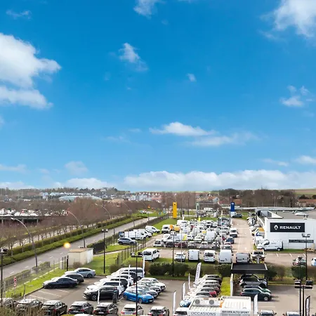 Calais Terminal Cite Europe 3 Etoiles