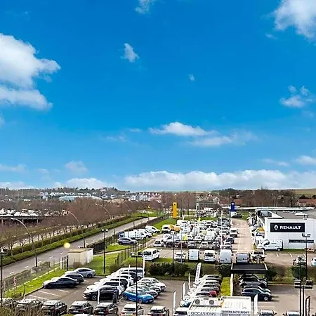 Calais Terminal Cite Europe 3 Etoiles 호텔 3*
