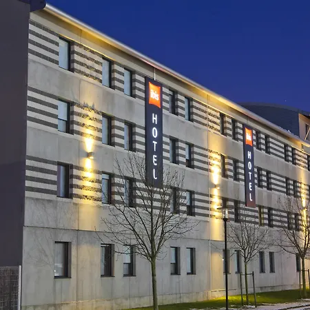 ホテル Calais Terminal Cite Europe 3 Etoiles 3*