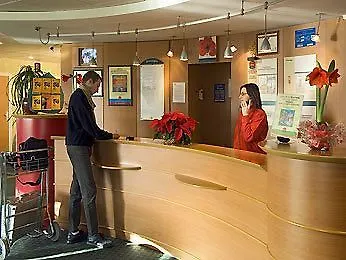 Hotel Calais Terminal Cite Europe 3 Etoiles 3*